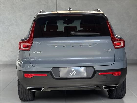 VOLVO XC40 1.5 T5 RECHARGE R-DESIGN GEARTRONIC — foto 18