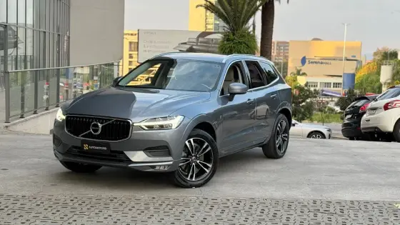 VOLVO XC60 2.0 D5 DIESEL MOMENTUM AWD GEARTRONIC VOLVO XC60 2.0 D5 DIESEL MOMENTUM AWD GEARTRONIC