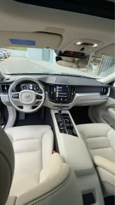 VOLVO XC60 2.0 D5 DIESEL MOMENTUM AWD GEARTRONIC — foto 7