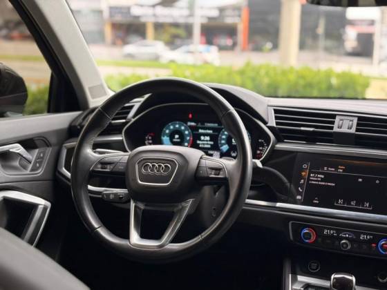 AUDI Q3 2.0 40 TFSI GASOLINA PERFORMANCE QUATTRO TIPTRONIC — foto 9