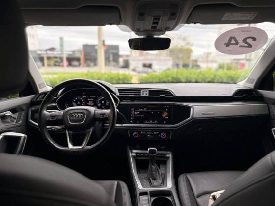 AUDI Q3 2.0 40 TFSI GASOLINA PERFORMANCE QUATTRO TIPTRONIC — foto 10