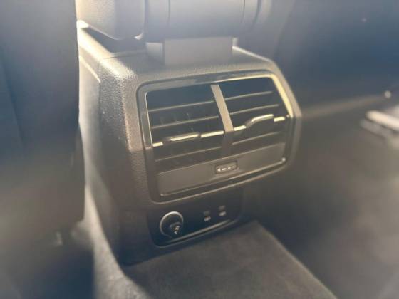 AUDI Q3 2.0 40 TFSI GASOLINA PERFORMANCE QUATTRO TIPTRONIC — foto 12