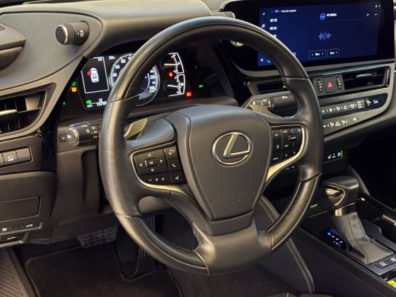 LEXUS ES 300h 2.5 16V HÍBRIDO LUXURY CVT — foto 18