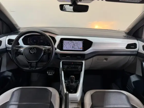 VOLKSWAGEN T-CROSS 1.4 250 TSI TOTAL FLEX HIGHLINE AUTOMÁTICO — foto 9