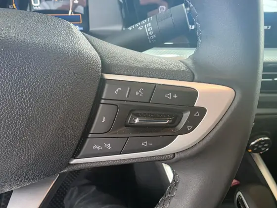 CHEVROLET ONIX 1.0 TURBO FLEX LTZ AUTOMÁTICO — foto 17