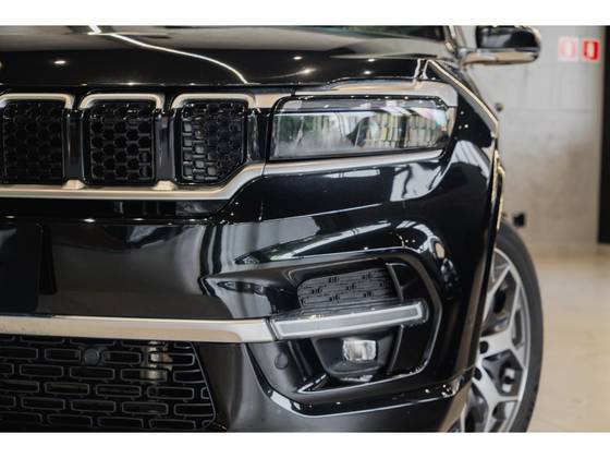 JEEP COMMANDER 1.3 T270 TURBO FLEX OVERLAND AT6 — foto 3