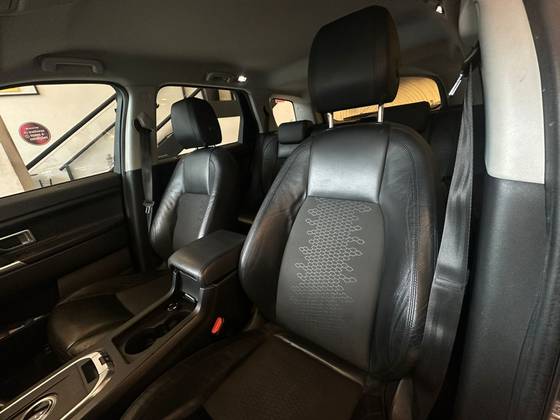LAND ROVER DISCOVERY SPORT 2.0 16V TD4 TURBO DIESEL SE 4P AUTOMÁTICO — foto 9