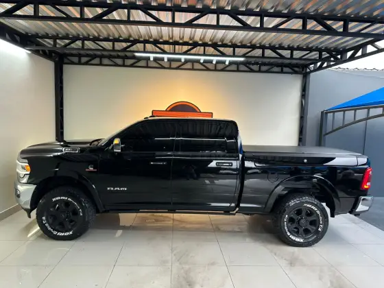 RAM 2500 6.7 I6 TURBO DIESEL LARAMIE CD 4X4 AUTOMÁTICO — foto 4