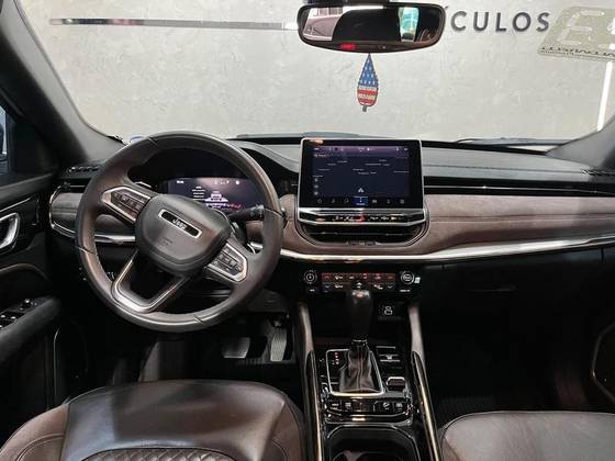 JEEP COMMANDER 2.0 TD380 TURBO DIESEL OVERLAND AT9 — foto 8