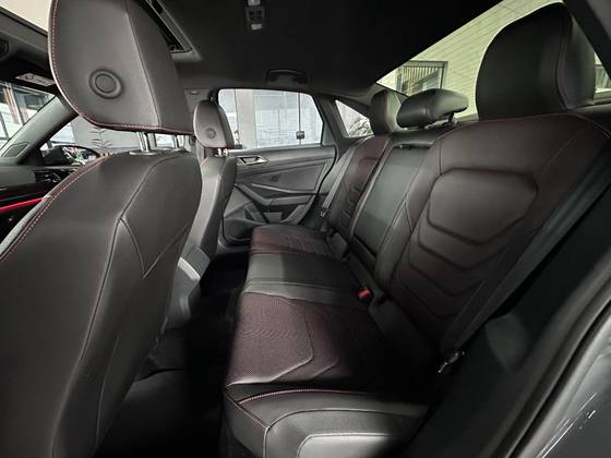 VOLKSWAGEN JETTA 2.0 350 TSI GASOLINA GLI DSG — foto 7