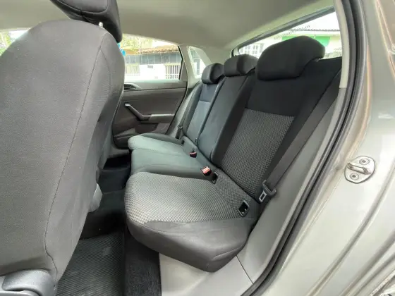 VOLKSWAGEN POLO 1.0 200 TSI COMFORTLINE AUTOMÁTICO — foto 9