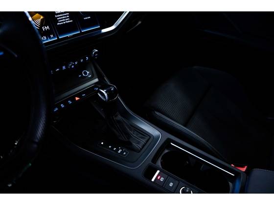 AUDI Q3 2.0 40 TFSI GASOLINA PERFORMANCE BLACK QUATTRO TIPTRONIC — foto 11