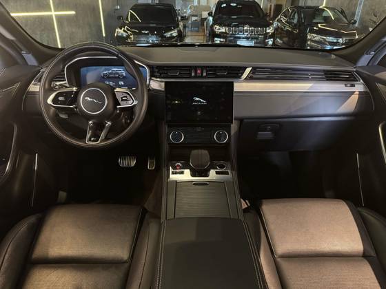 JAGUAR F-PACE 2.0 P400E PHEV R-DYNAMIC SE AWD AUTOMÁTICO — foto 13