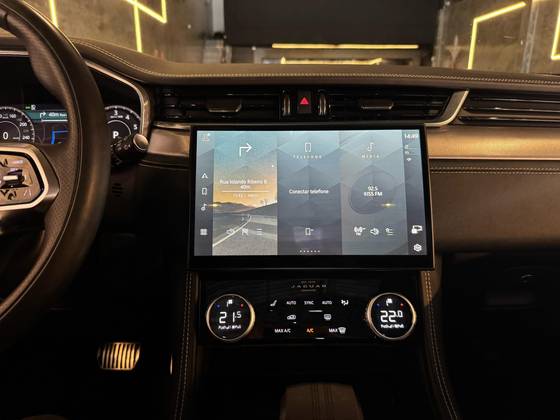 JAGUAR F-PACE 2.0 P400E PHEV R-DYNAMIC SE AWD AUTOMÁTICO — foto 16
