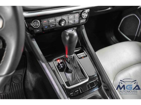 JEEP COMPASS 1.3 T270 TURBO FLEX LONGITUDE AT6 — foto 18