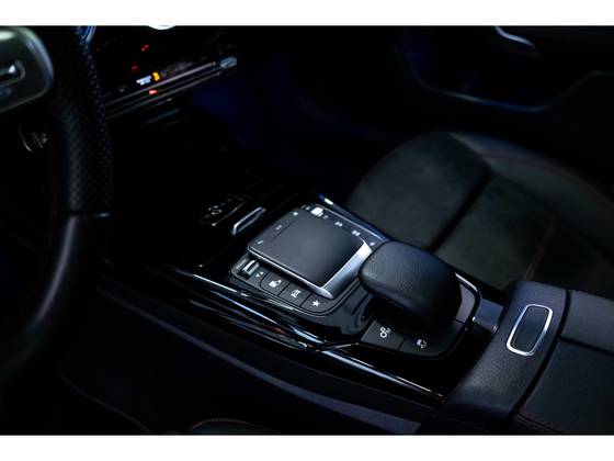 MERCEDES-BENZ CLA 35 AMG 2.0 CGI GASOLINA 4MATIC 7G-DCT — foto 11