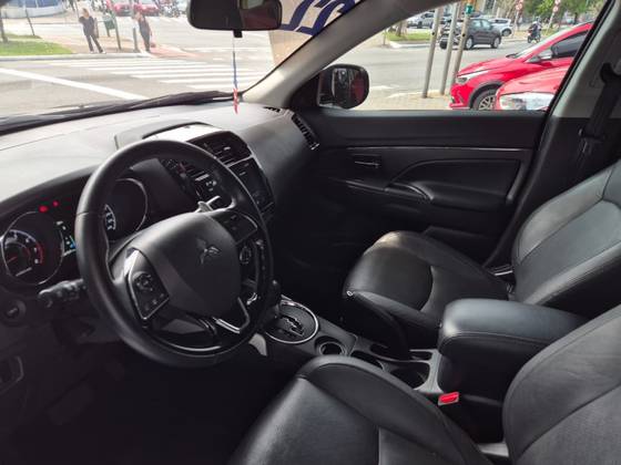 MITSUBISHI OUTLANDER 2.0 MIVEC GASOLINA HPE AUTOMÁTICO — foto 9