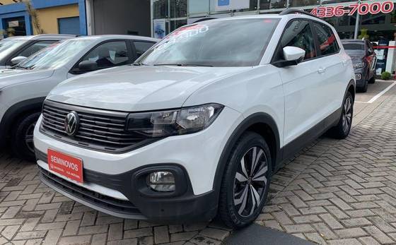 VOLKSWAGEN T-CROSS 1.0 200 TSI TOTAL FLEX AUTOMÁTICO VOLKSWAGEN T-CROSS 1.0 200 TSI TOTAL FLEX AUTOMÁTICO
