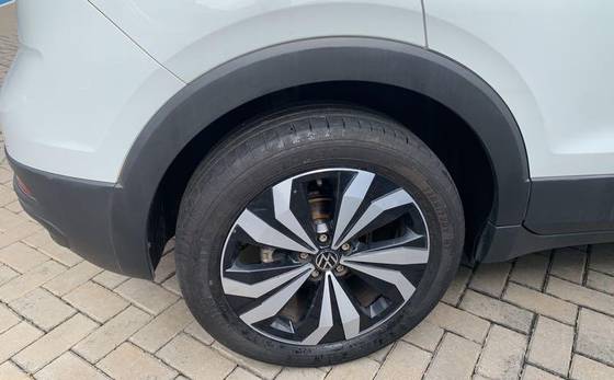 VOLKSWAGEN T-CROSS 1.0 200 TSI TOTAL FLEX AUTOMÁTICO — foto 14