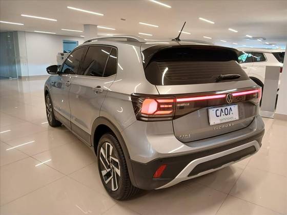 VOLKSWAGEN T-CROSS 1.4 250 TSI TOTAL FLEX HIGHLINE AUTOMÁTICO — foto 13