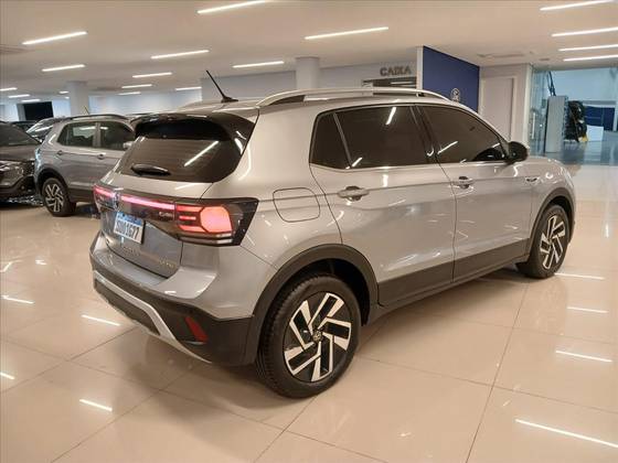 VOLKSWAGEN T-CROSS 1.4 250 TSI TOTAL FLEX HIGHLINE AUTOMÁTICO — foto 14