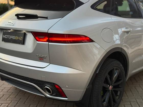 JAGUAR E-PACE 2.0 16V P200 GASOLINA R-DYNAMIC S AWD AUTOMÁTICO — foto 8
