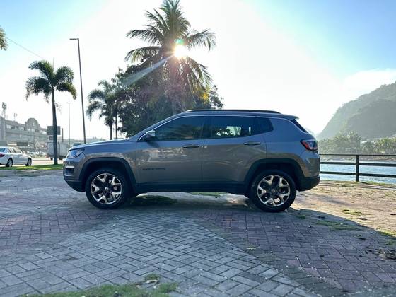 JEEP COMPASS 2.0 16V DIESEL LONGITUDE 4X4 AUTOMÁTICO — foto 4