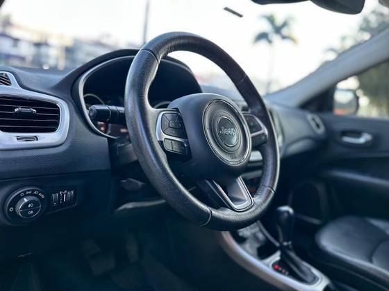 JEEP COMPASS 2.0 16V DIESEL LONGITUDE 4X4 AUTOMÁTICO — foto 14