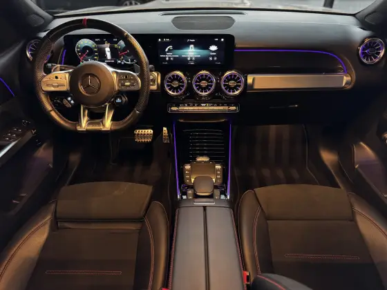 MERCEDES-BENZ GLB 35 AMG 2.0 CGI GASOLINA 4MATIC SPEEDSHIFT — foto 4