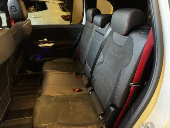 MERCEDES-BENZ GLB 35 AMG 2.0 CGI GASOLINA 4MATIC SPEEDSHIFT — foto 11