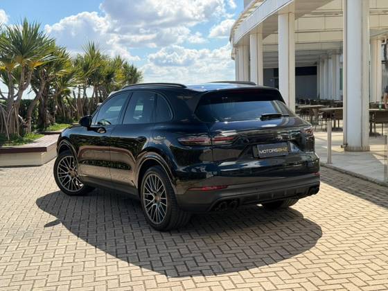 PORSCHE CAYENNE 3.0 V6 E-HYBRID PLATINUM EDITION AWD TIPTRONIC S — foto 3