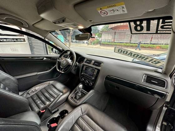 VOLKSWAGEN JETTA 2.0 TSI HIGHLINE 211CV GASOLINA 4P TIPTRONIC — foto 6
