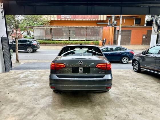 VOLKSWAGEN JETTA 2.0 TSI HIGHLINE 211CV GASOLINA 4P TIPTRONIC — foto 7