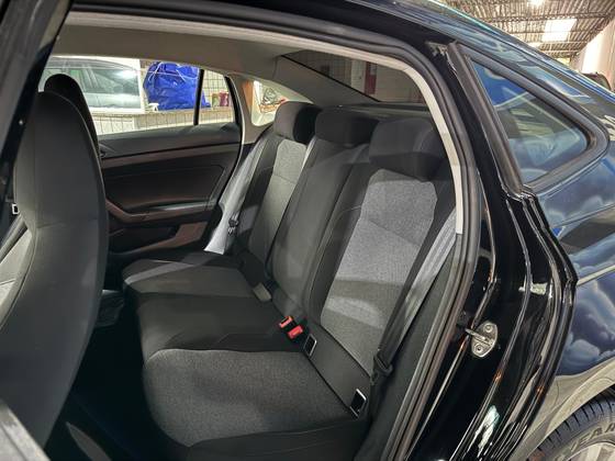 VOLKSWAGEN VIRTUS 1.0 170 TSI AUTOMÁTICO — foto 9