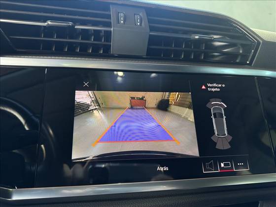 AUDI Q3 1.4 35 TFSI GASOLINA PRESTIGE PLUS S TRONIC — foto 9