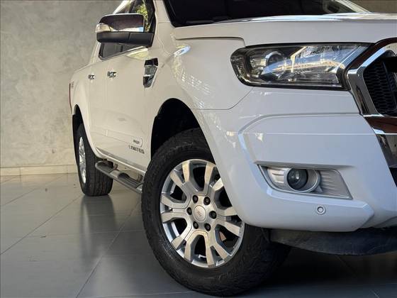 FORD RANGER 3.2 LIMITED 4X4 CD 20V DIESEL 4P AUTOMÁTICO — foto 3