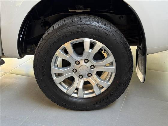 FORD RANGER 3.2 LIMITED 4X4 CD 20V DIESEL 4P AUTOMÁTICO — foto 11