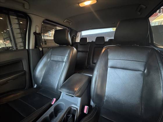 FORD RANGER 3.2 LIMITED 4X4 CD 20V DIESEL 4P AUTOMÁTICO — foto 16