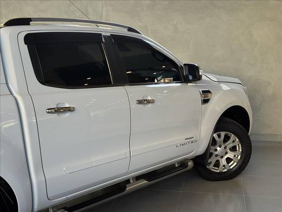 FORD RANGER 3.2 LIMITED 4X4 CD 20V DIESEL 4P AUTOMÁTICO — foto 20