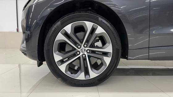 JAGUAR F-PACE 2.0 P400E PHEV R-DYNAMIC SE AWD AUTOMÁTICO — foto 7