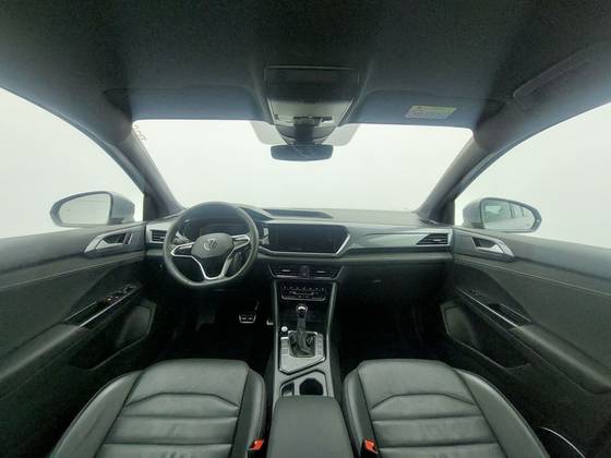VOLKSWAGEN TAOS 1.4 250 TSI TOTAL FLEX HIGHLINE AUTOMÁTICO — foto 15