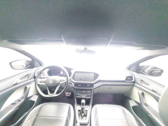VOLKSWAGEN T-CROSS 1.4 250 TSI TOTAL FLEX HIGHLINE AUTOMÁTICO — foto 15
