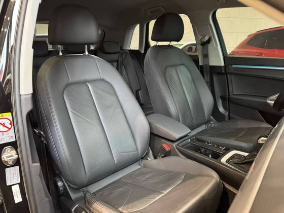 AUDI Q3 1.4 35 TFSI GASOLINA PRESTIGE PLUS S TRONIC — foto 14