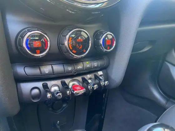 MINI COOPER 2.0 16V TWINPOWER GASOLINA CLUBMAN JOHN COOPER WORKS ALL4 STEPTRONIC — foto 8
