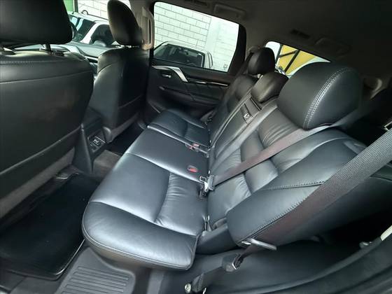 MITSUBISHI PAJERO SPORT 2.4 16V MIVEC TURBO DIESEL HPE AWD AUTOMÁTICO — foto 13