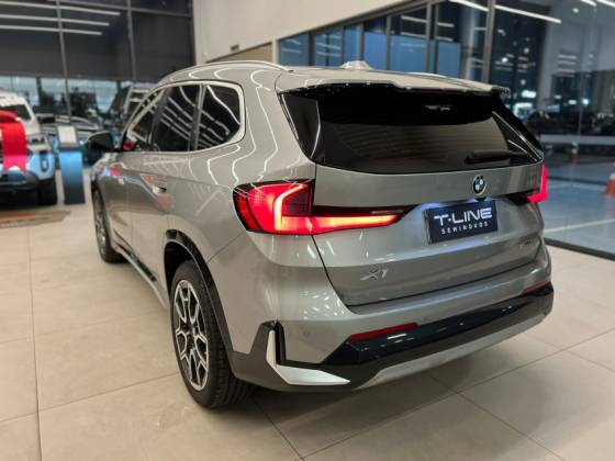 BMW X1 2.0 16V TURBO GASOLINA SDRIVE20I X-LINE STEPTRONIC — foto 5