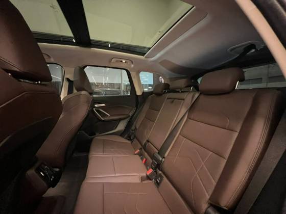 BMW X1 2.0 16V TURBO GASOLINA SDRIVE20I X-LINE STEPTRONIC — foto 6