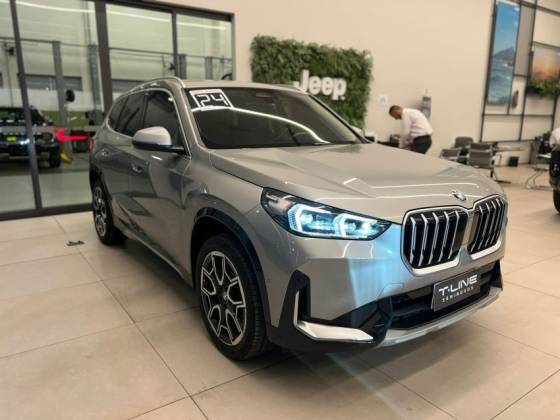BMW X1 2.0 16V TURBO GASOLINA SDRIVE20I X-LINE STEPTRONIC — foto 14