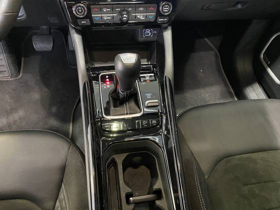 JEEP COMMANDER 2.0 HURRICANE 4 TURBO GASOLINA BLACKHAWK AT9 — foto 9