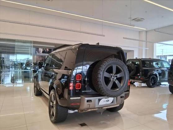 LAND ROVER DEFENDER 3.0 D300 TURBO DIESEL MHEV 110 X-DYNAMIC SE AWD AUTOMÁTICO — foto 6